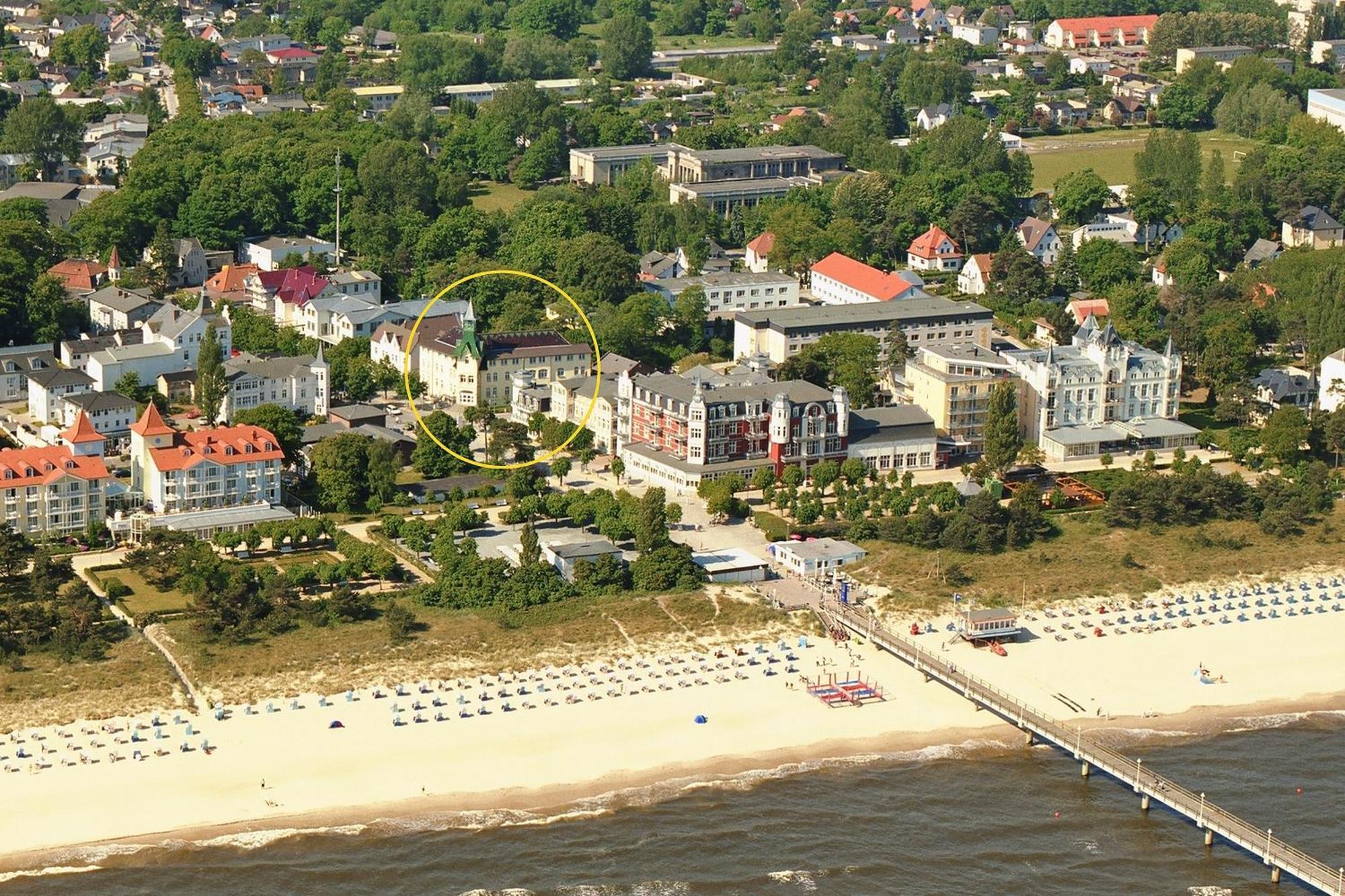 Hotel Duenenschloss Mit Private Spa Zinnowitz Εξωτερικό φωτογραφία
